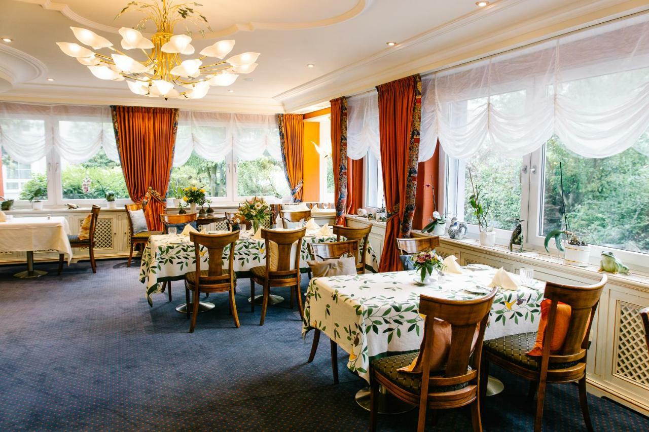 Landhaus Keller - Hotel & Restaurant 玛特丁恩 外观 照片